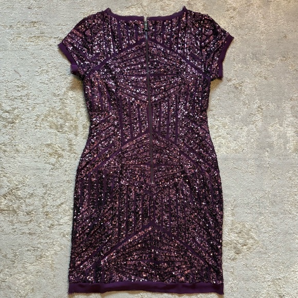 Vince Camuto Geometric Sequin Pattern Purple Raw Edge Fitted Dress Size 6 - Picture 10 of 13
